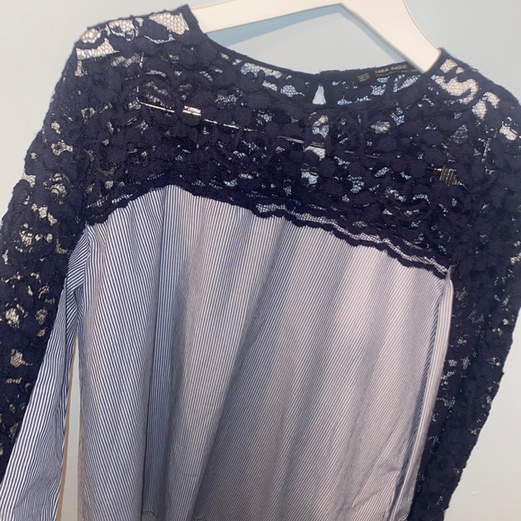 Lace Blouse - Picture 2 of 4